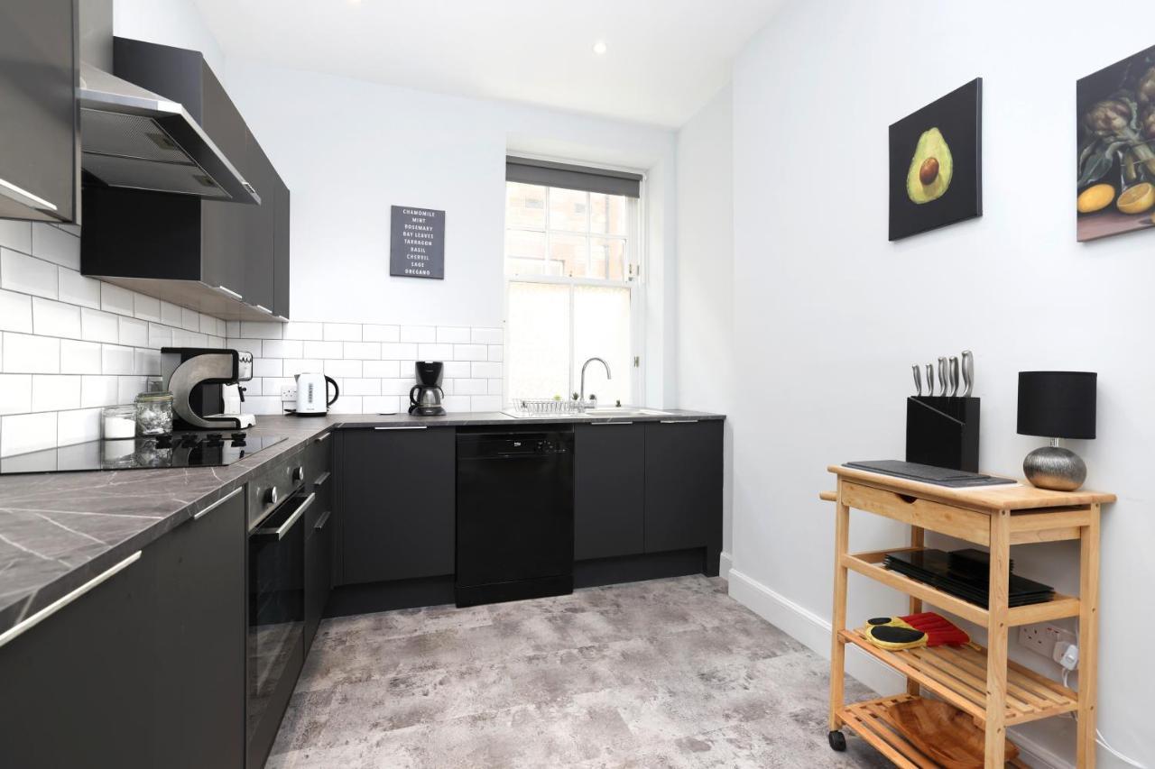 אדינבורו Stunning 2 Bed Apt Nr The Royal Mile & The Castle מראה חיצוני תמונה